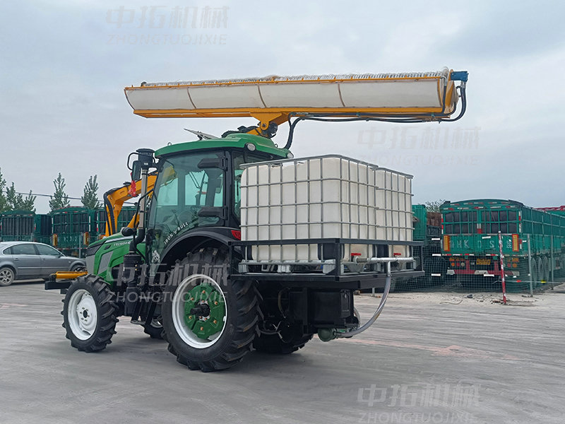 輪式光伏清洗機 (4).jpg